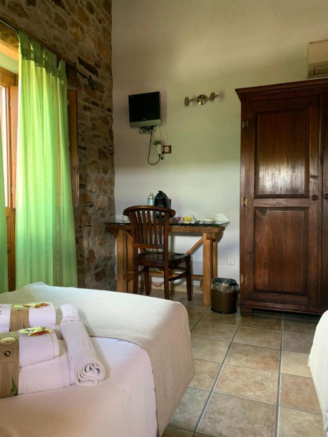 Habitaciones Rurales La Vertedera I Villar de Ciervo Eksteriør bilde